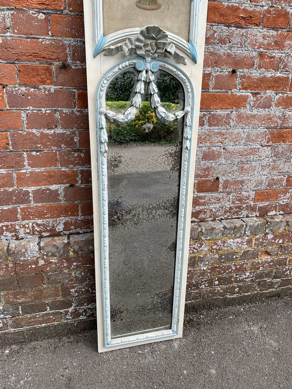 19th Century English Carved Wood And Gesso Distressed Painted Mirror photo 750.0