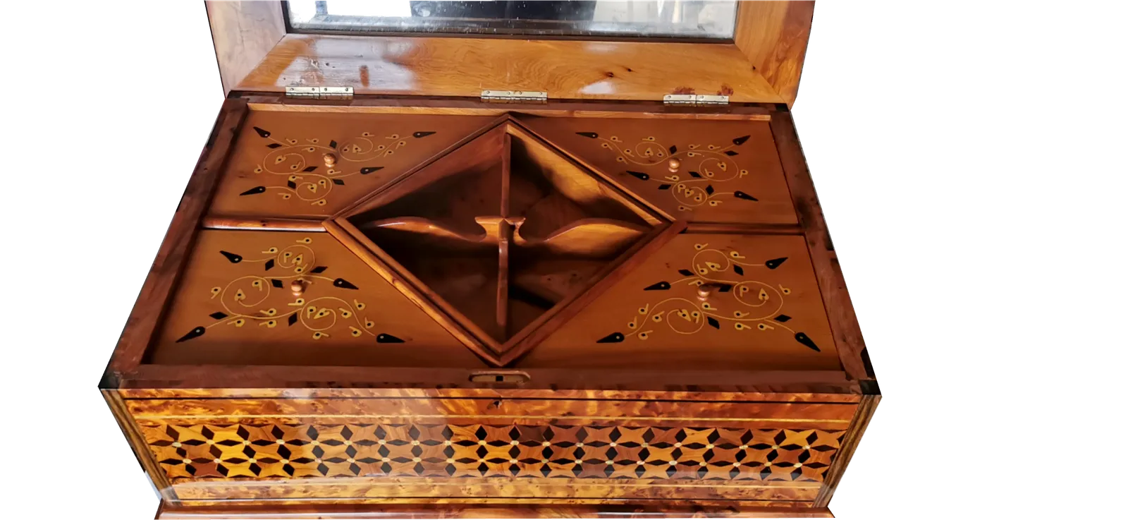 Unique Large Jewellery Box. Inlaid With Silver And Mother Of Pearl. photo Home Decor
