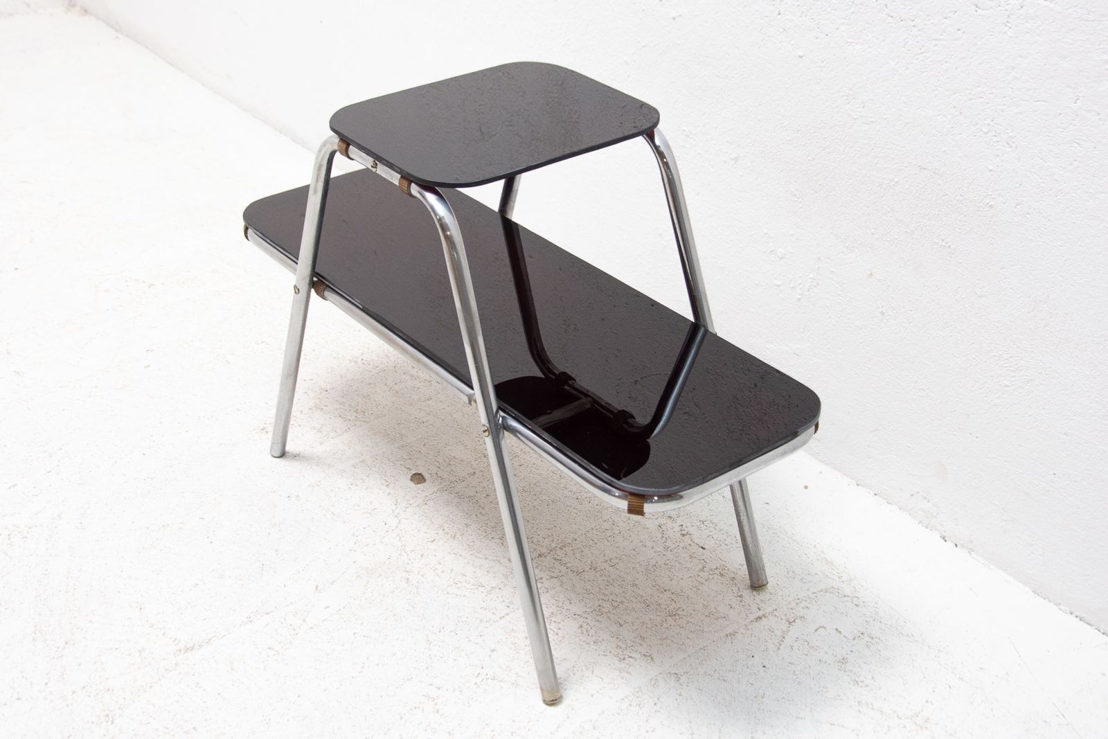 Bauhaus Tubular Steel Flower Stand, 1930´S, Central Europe photo vinterior