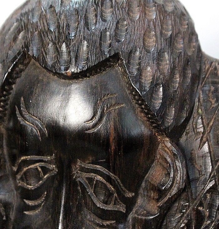 Important African Mask In Ebony   20th photo vinterior