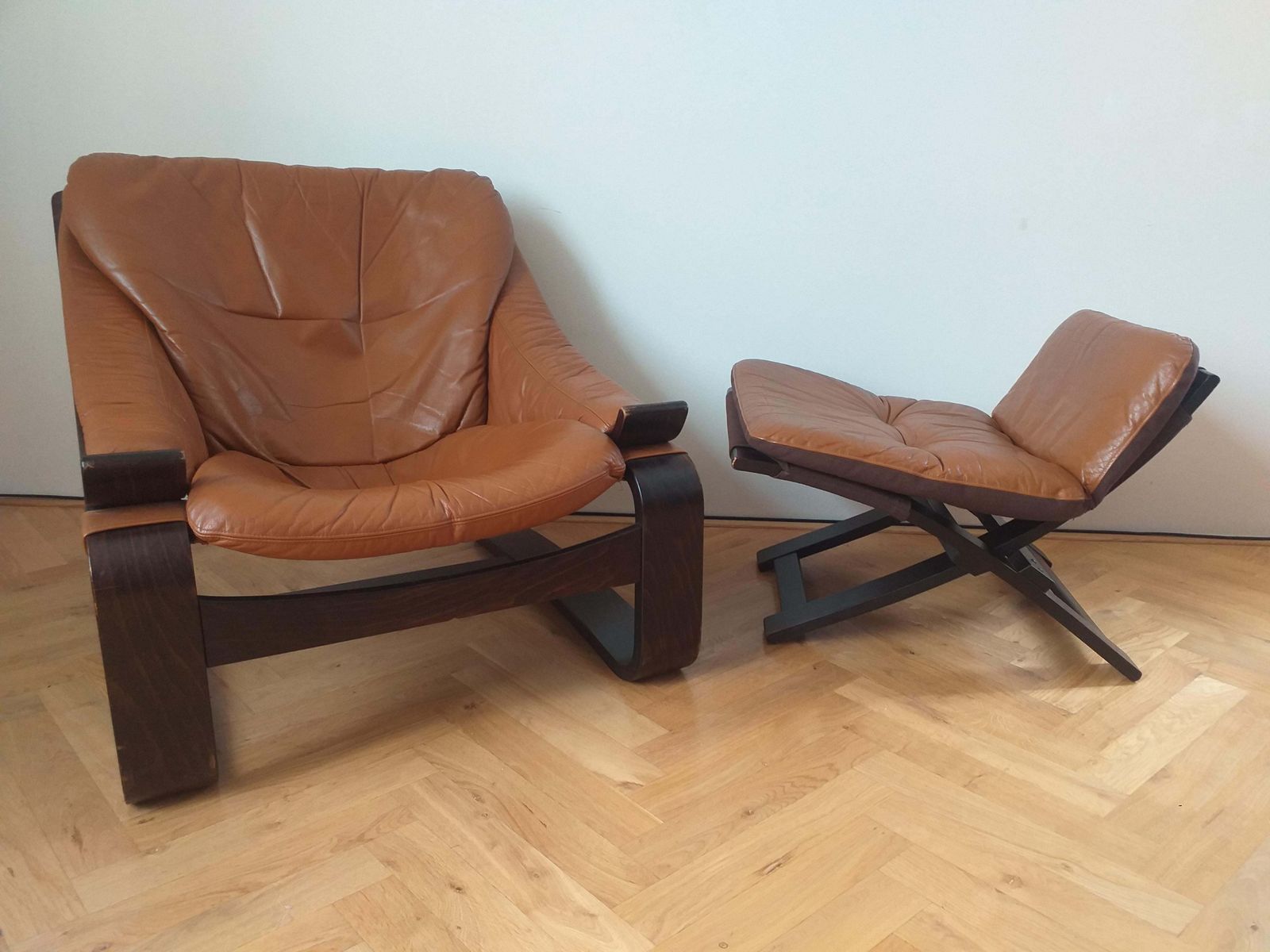 photo furniture Midcentury Lounge Chair Kroken With Ottoman, Ake Fribytter, Nelo, Sweden, 1970s