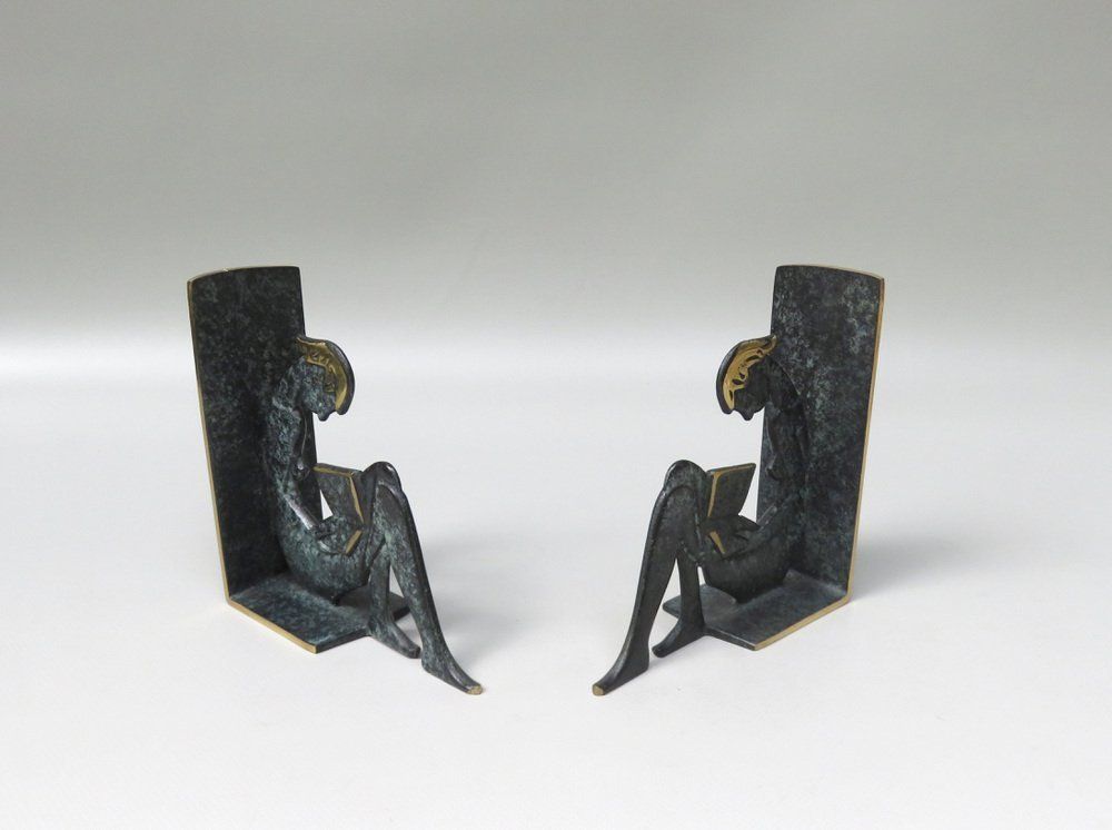Reading Girl Bookends In Brass With Black Green Patina, 1950s, Set Of 2 photo for sale