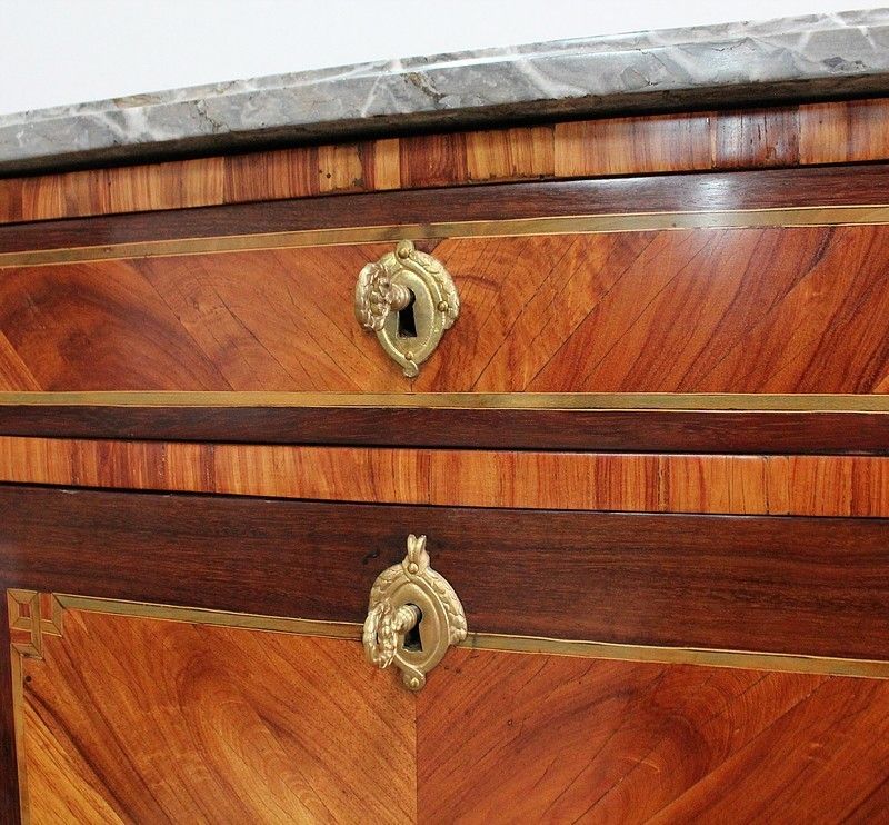 6386.0 Small Secretary In Precious Wood, Louis XVI, 18th Century photo