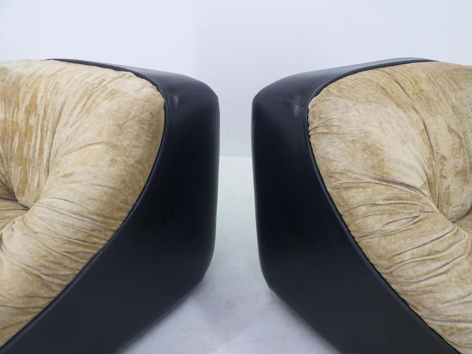 photo for sale Pair Of Midcentury Lounge Chairs, Italy, 1970s.