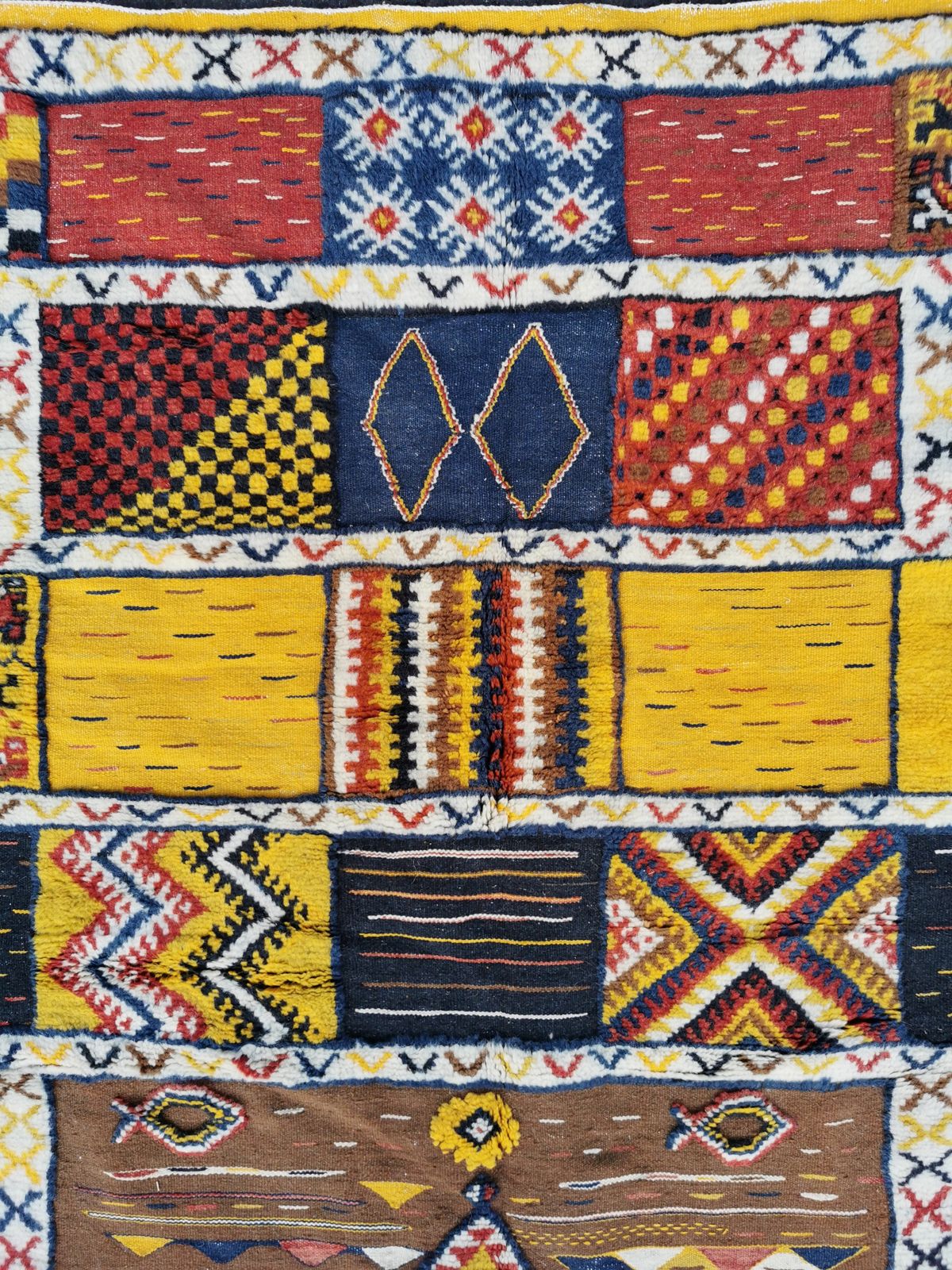 photo buy Large Handmade Traditional Moroccan Rug. Natural Wool And Camel Hair.9.1x5.2 Ft