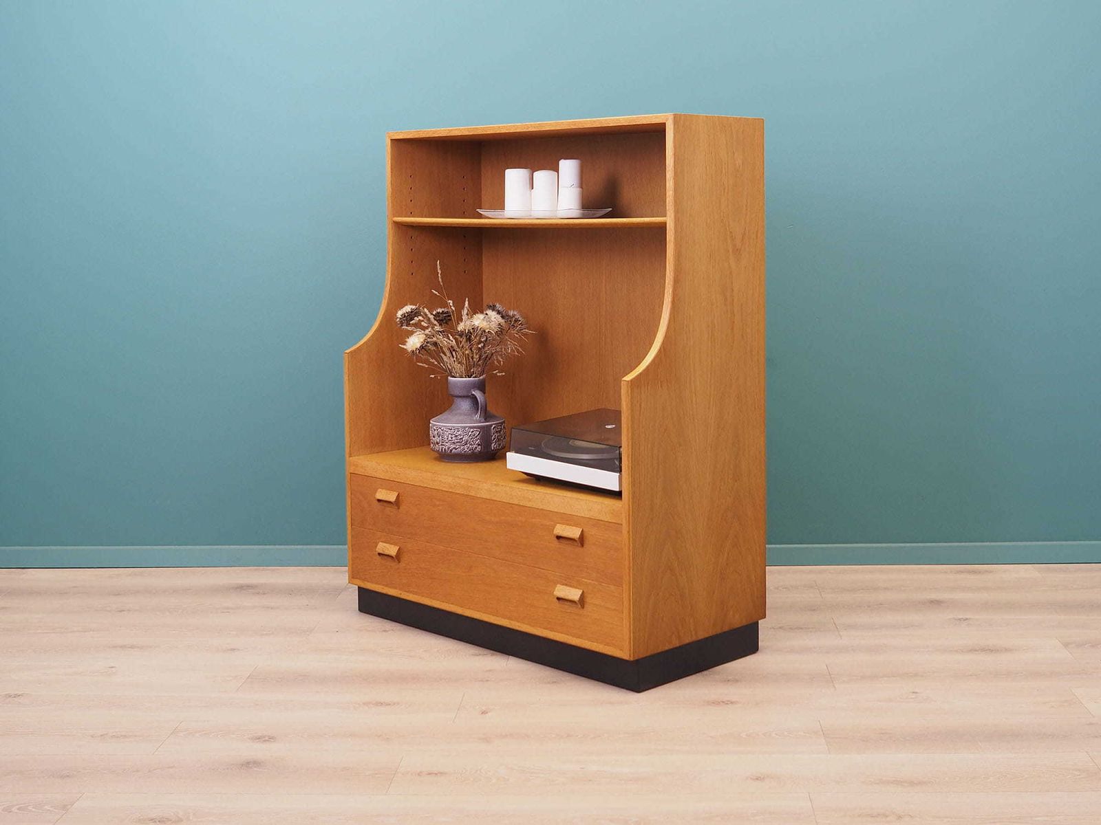 Ash Bookcase, Danish Design, 1970s, Designer: Børge Mogensen, Manufacturer: Søborg Møbler photo for sale