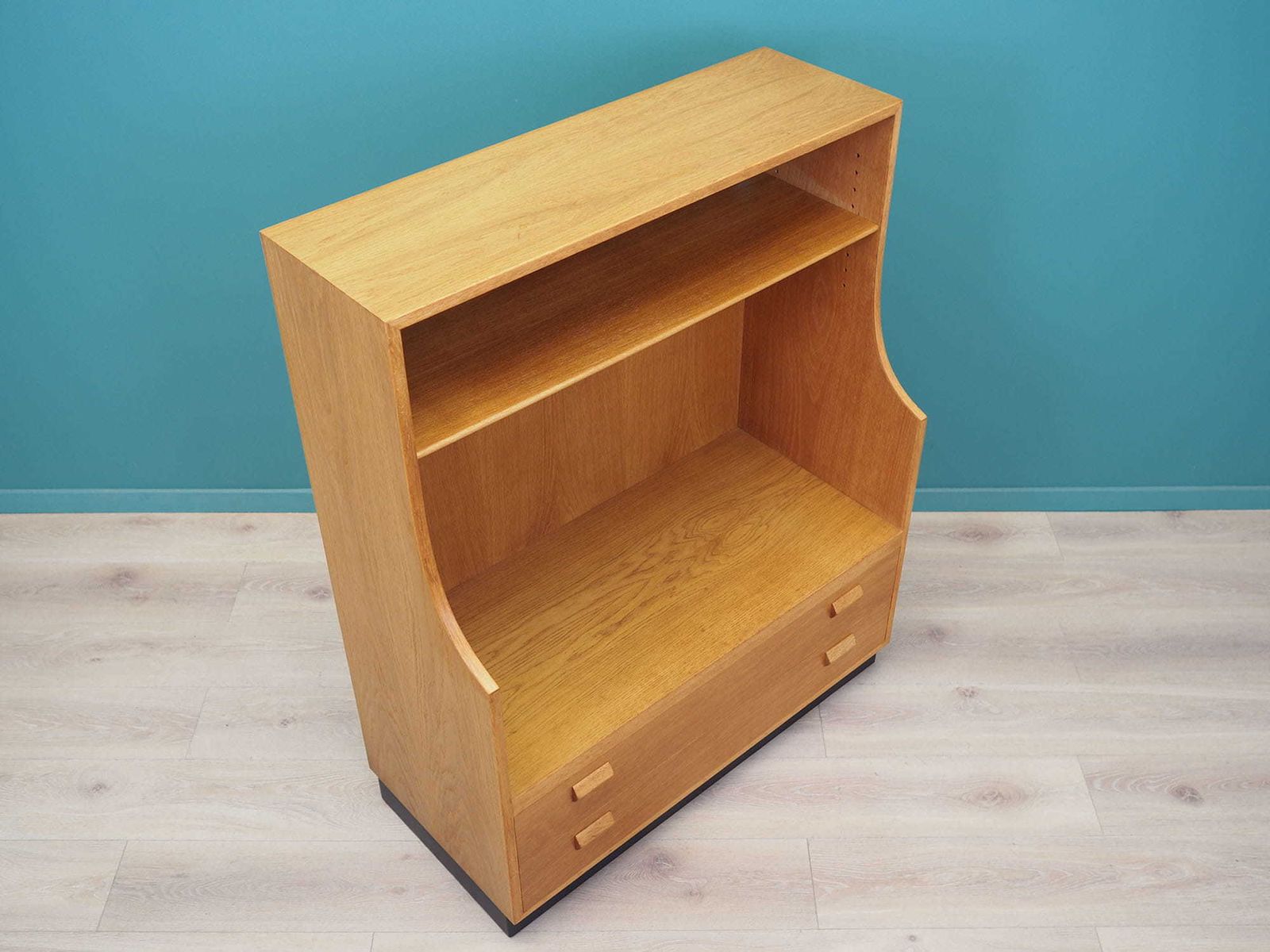Ash Bookcase, Danish Design, 1970s, Designer: Børge Mogensen, Manufacturer: Søborg Møbler photo vinterior
