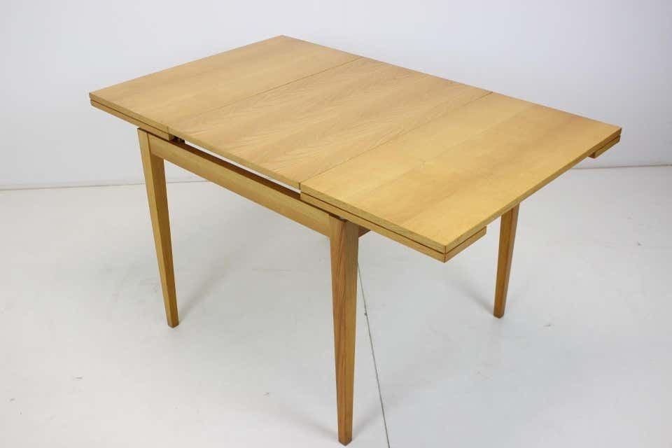 photo furniture Mid Century Klaptafel, Tsjecho Slowakije, Jaren 1970.