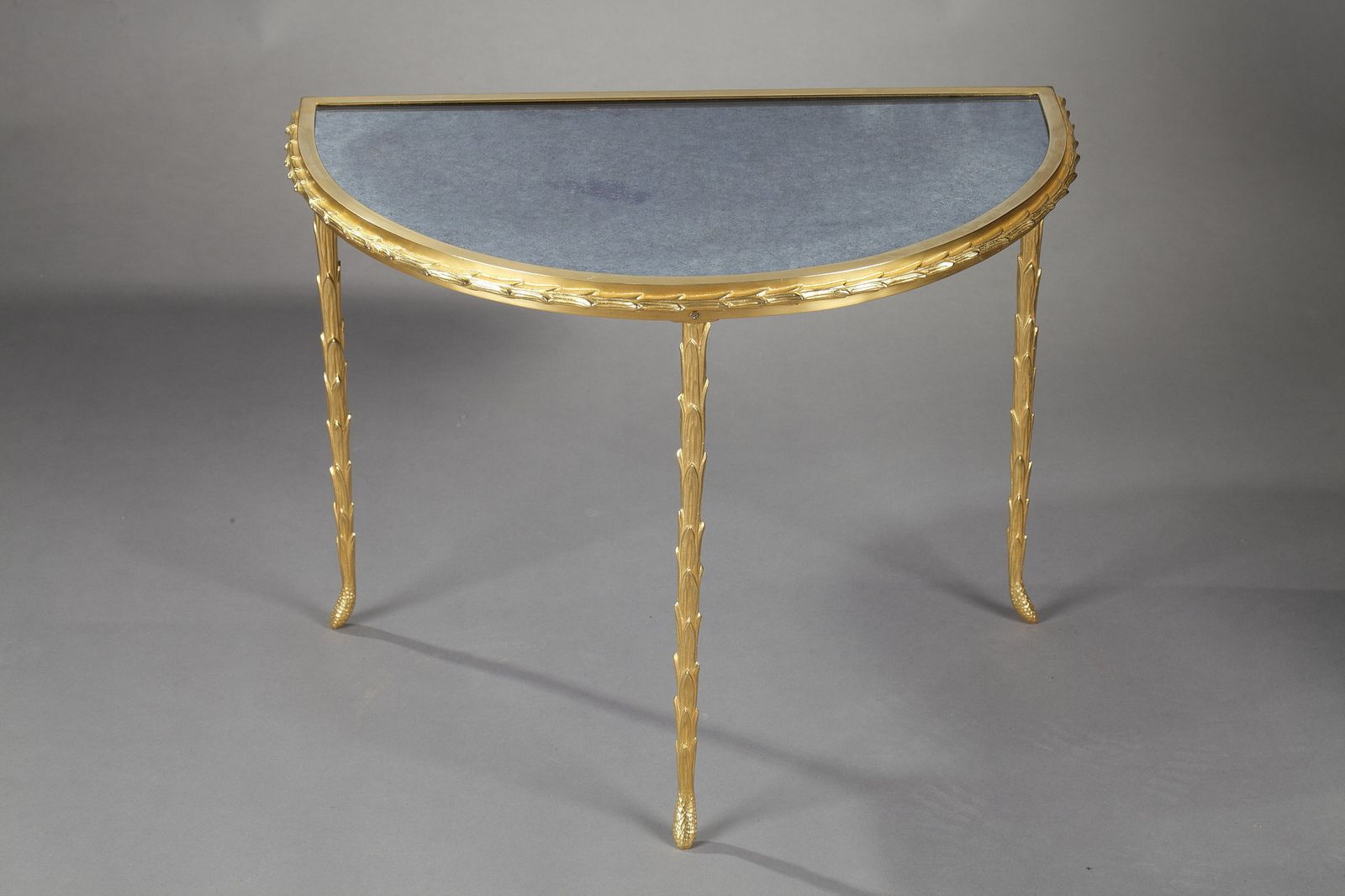 Petite table demi-lune Maison Baguès, plateau en miroir vieilli, en bronze photo for sale