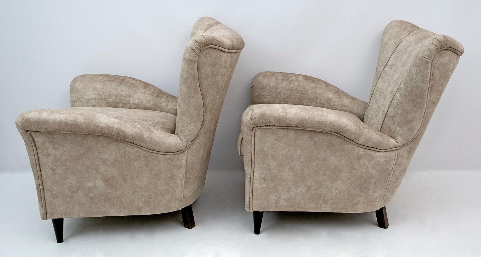 Pair Of Gio Ponti Mid Century Modern Italian Vintage Velvet Armchairs For Isa photo vintage