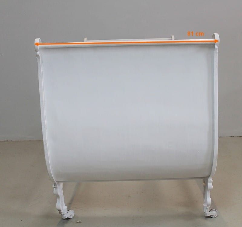 photo buy Rest Bed In Cast Iron 20th