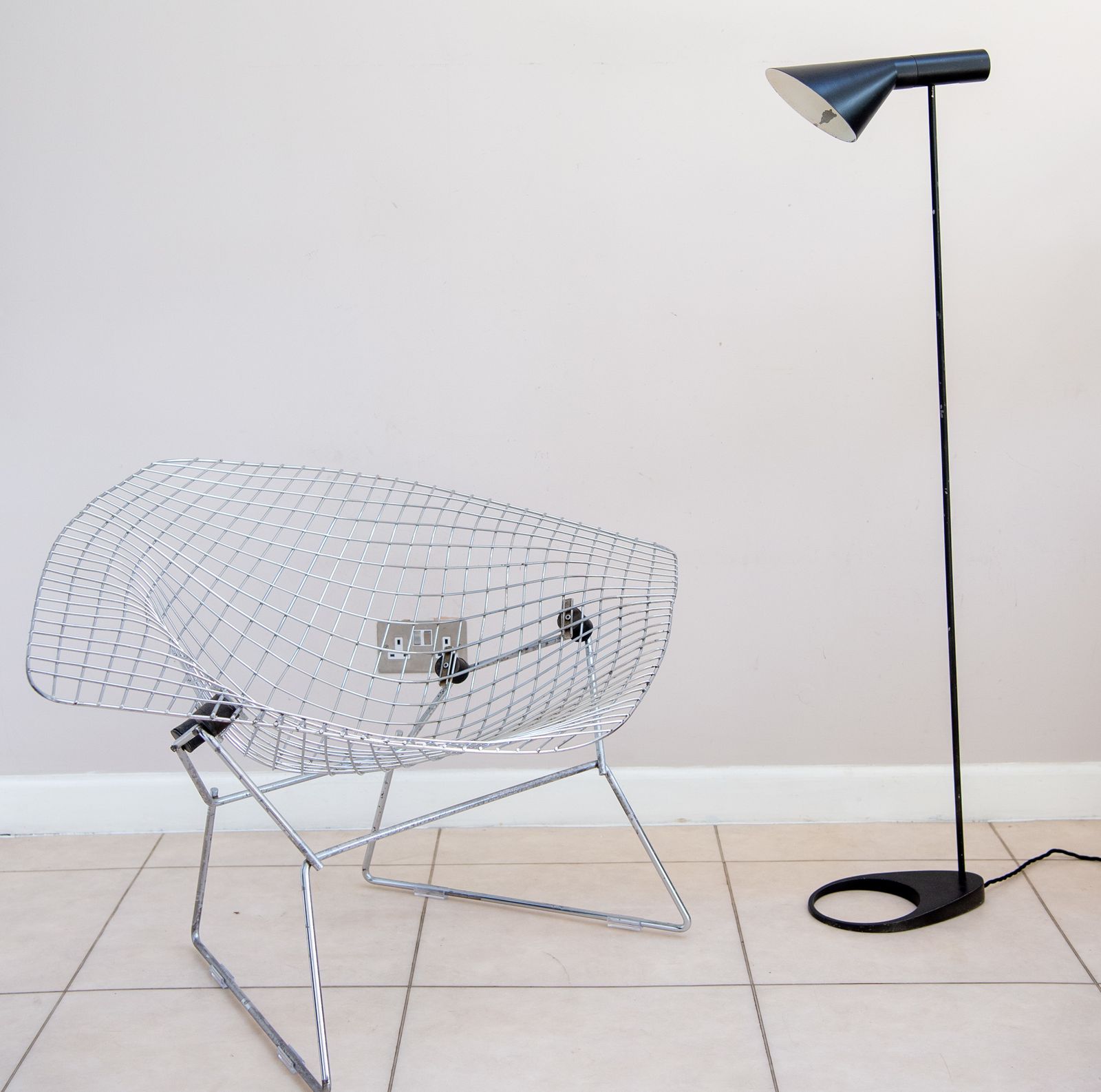 Original First Production Aj Visor Floor Lamp By Arne Jacobsen For Louis Poulsen. photo 1400.0