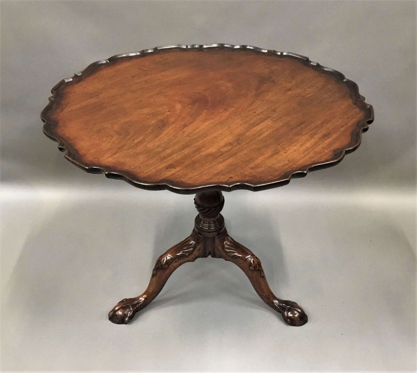 Exceptional George III Mahogany Piecrust Tripod Table / Supper Table photo buy