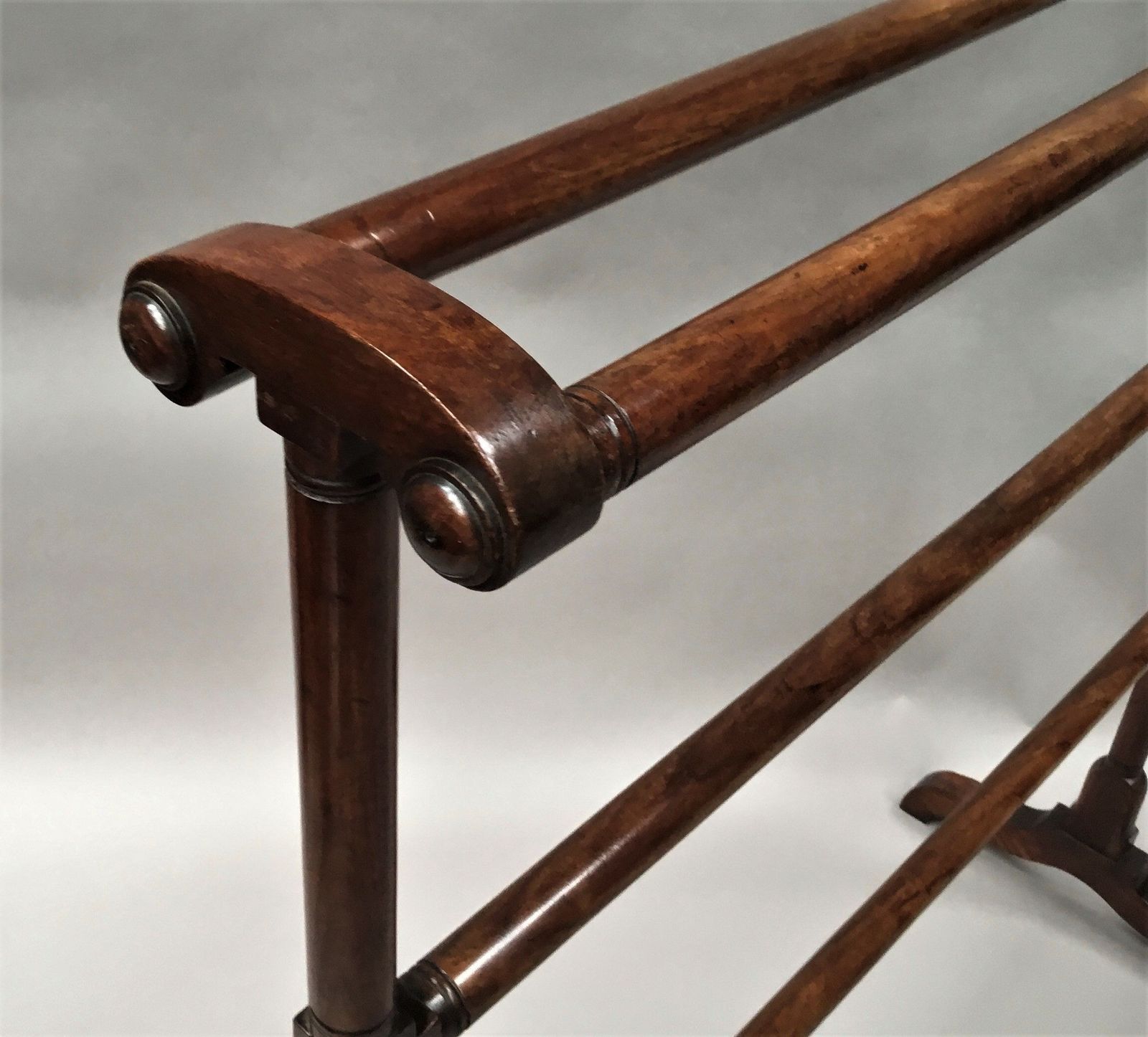 Regency Mahogany Clothes / Towel Rail photo 1485.0