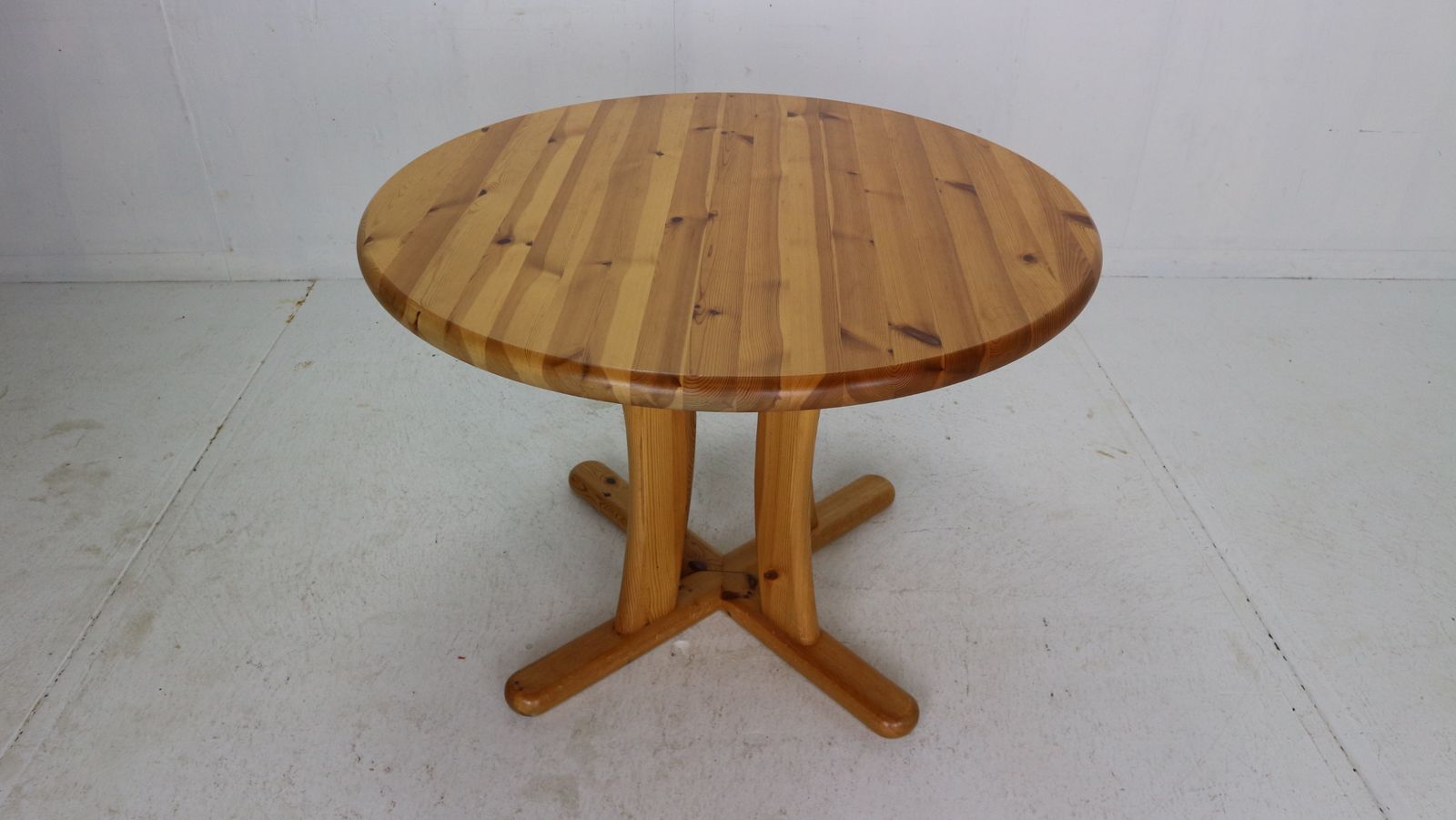 Round Solid Pinewood Dinning Table, 1970's Denmark photo buy