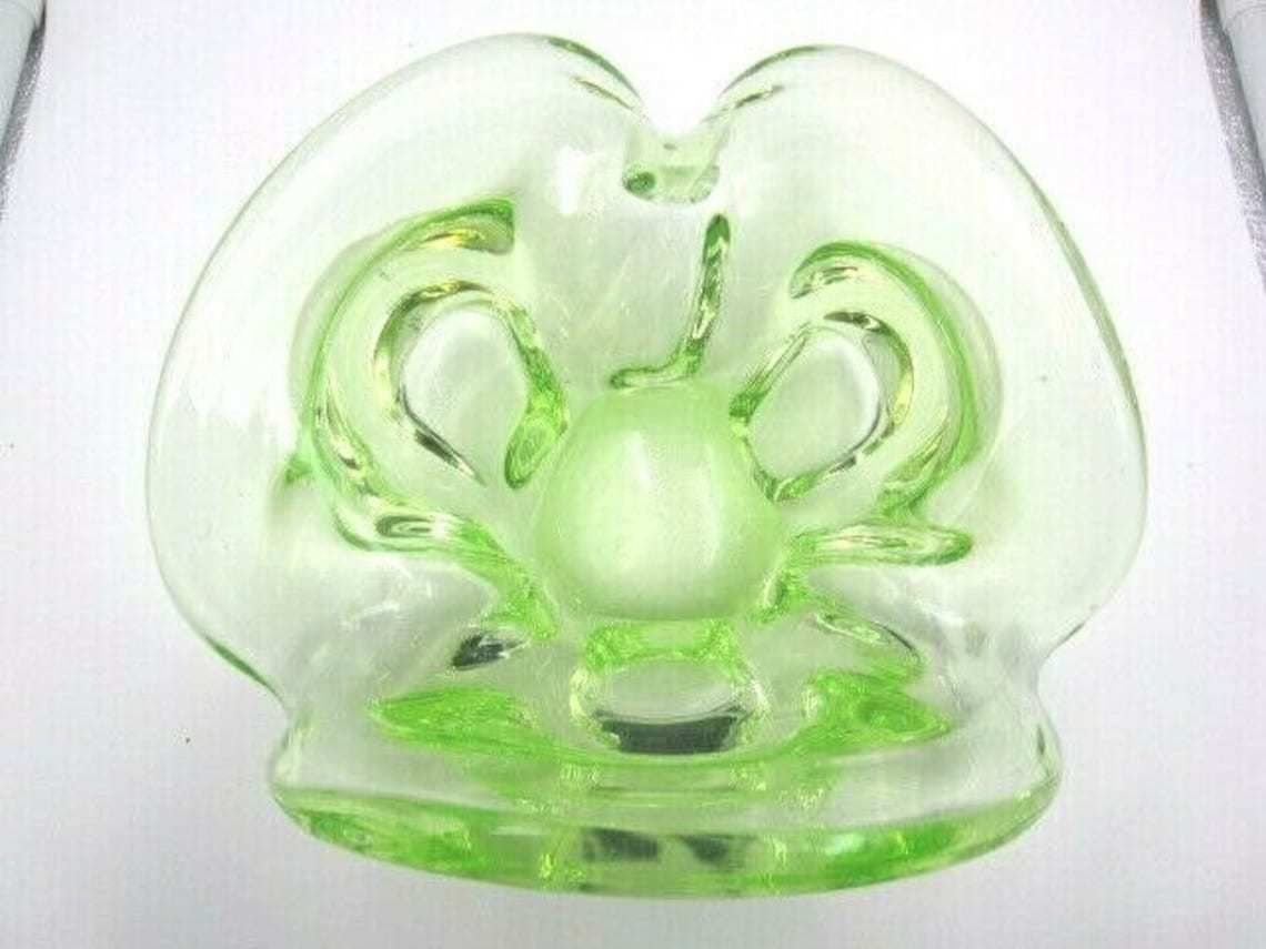 Vibrant Murano Art Glass Fluorescent Freeform Bowl Lime, Green C50/60s Uv photo furniture