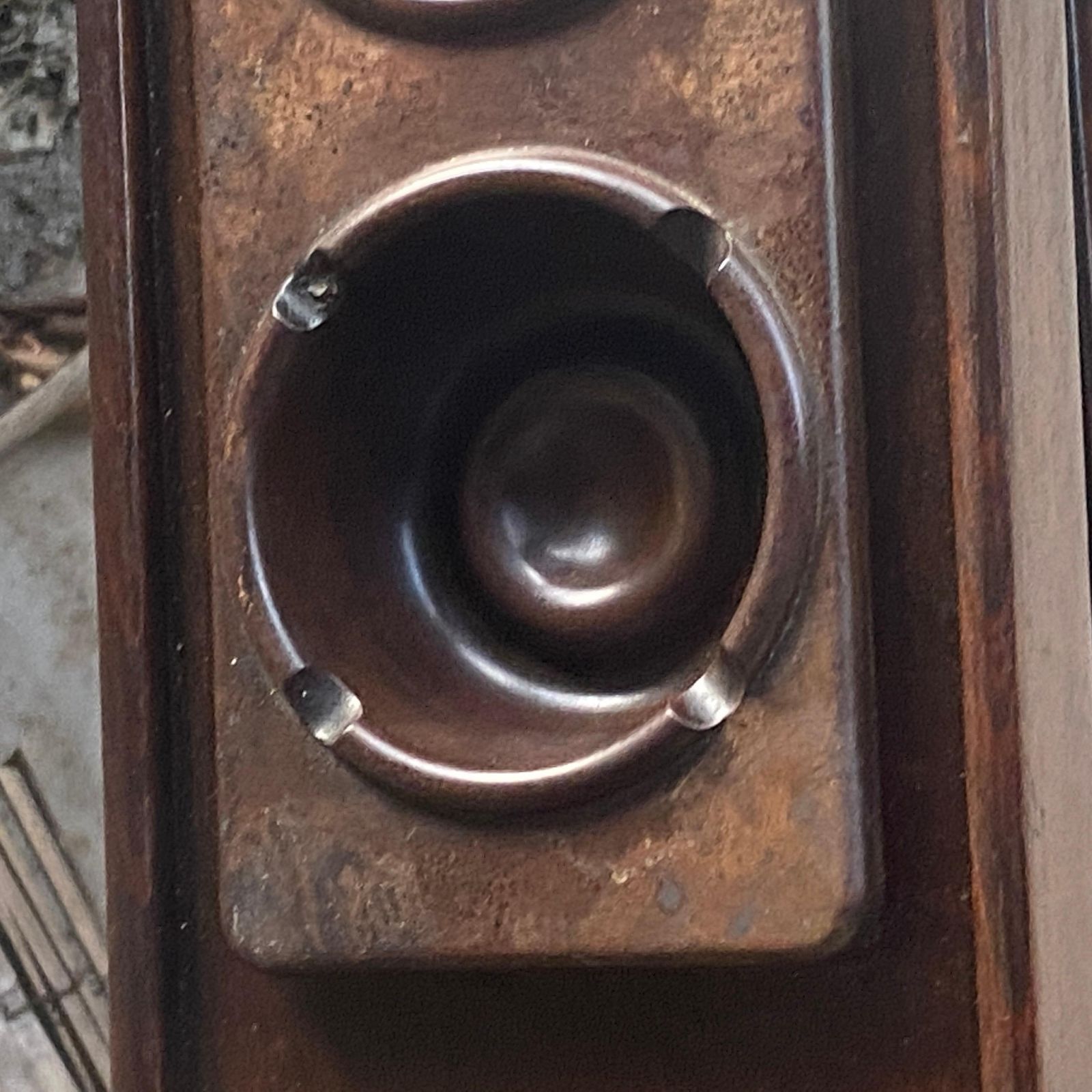 568.0 Magazine Stand In Wood, Stampted Made In England, 20th Century, Brown Color photo