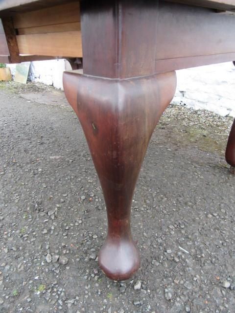 Edwardian Queen Ann Mahogany Dining Table photo furniture