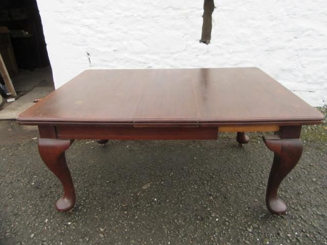 Edwardian Queen Ann Mahogany Dining Table photo for sale