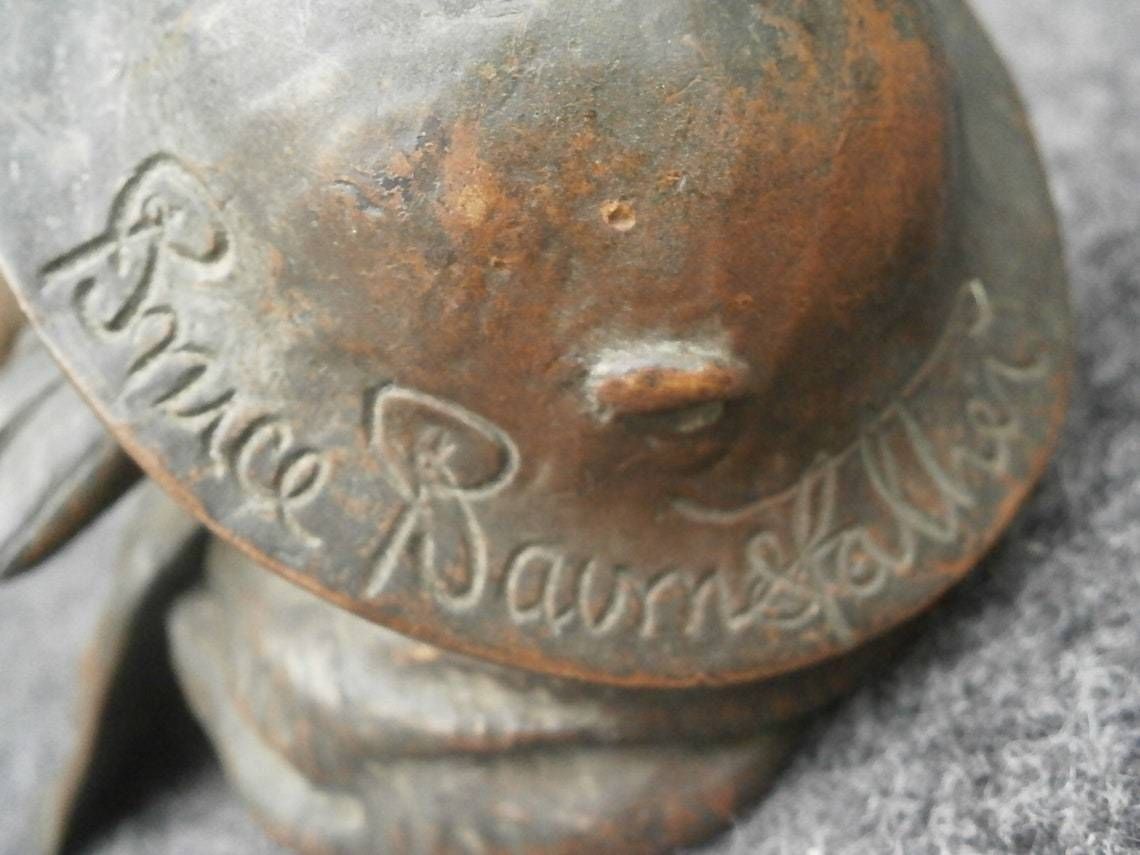 Early 20thc Patinated Bronze Old Bill Car Mascot, The Original Pattern From Best & Lloyd, Originally Owned By Robert Dudley Best photo vinterior