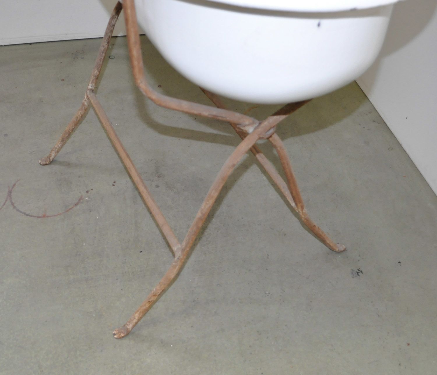 Vintage European Baby Bath, Early 20th Century photo furniture