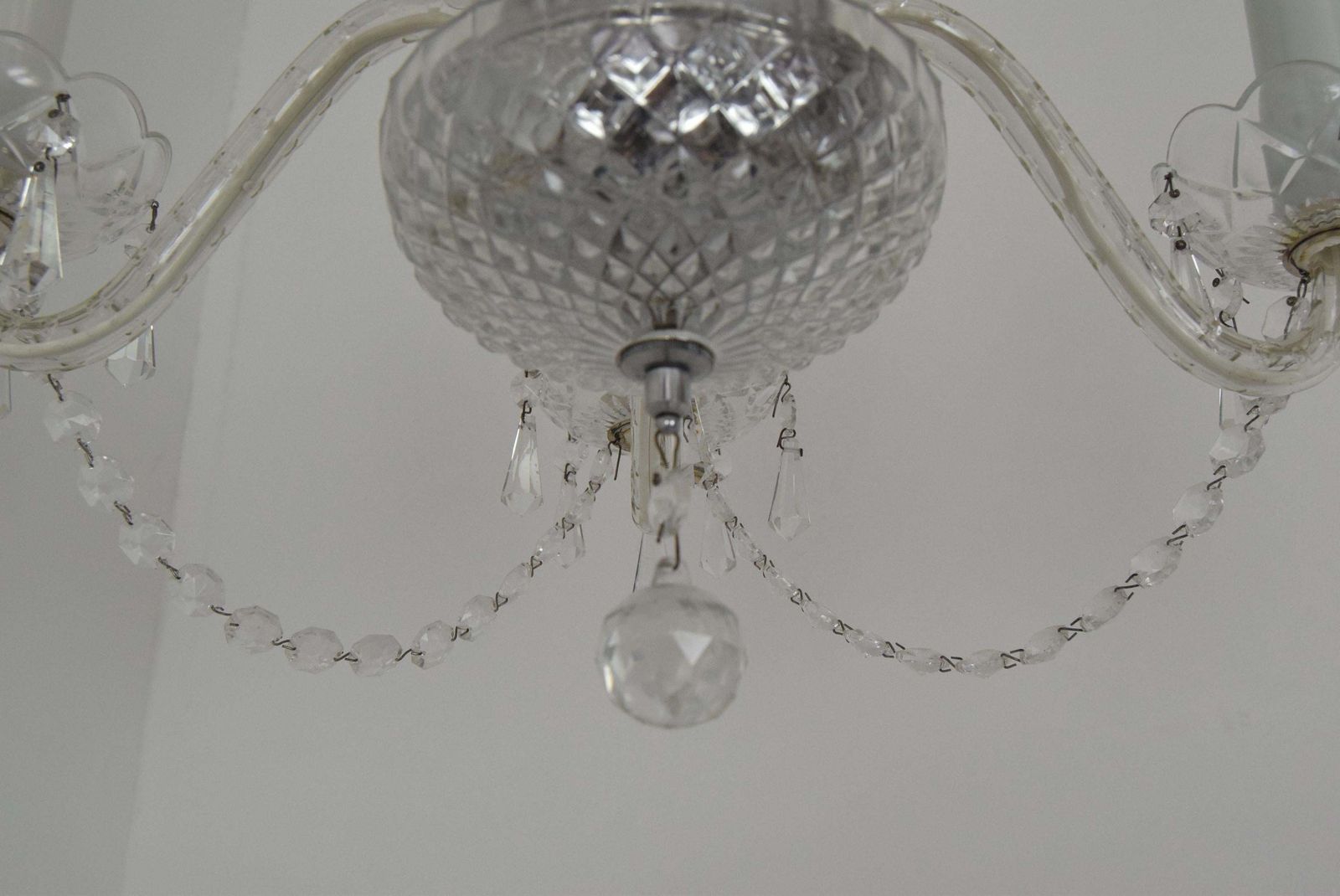 456.0 Mid Century Kristallen Glazen Kroonluchter Van Kamenicky Senov, Ca. Jaren 1960. photo