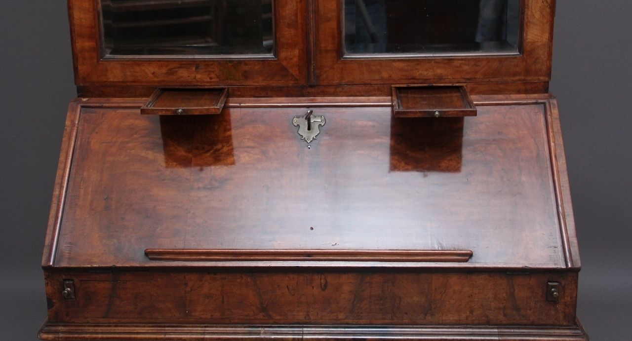 photo furniture Early 18th Century Walnut Bureau Bookcase