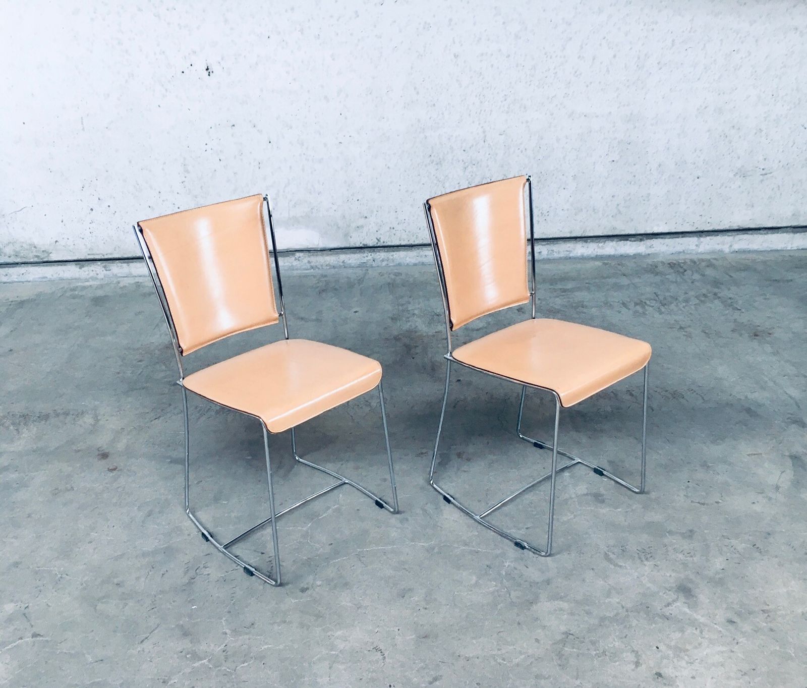 Postmodern Italiaans Design Lederen Eetkamerstoelen Van Segis, Italië, Jaren 1990 photo 781.2