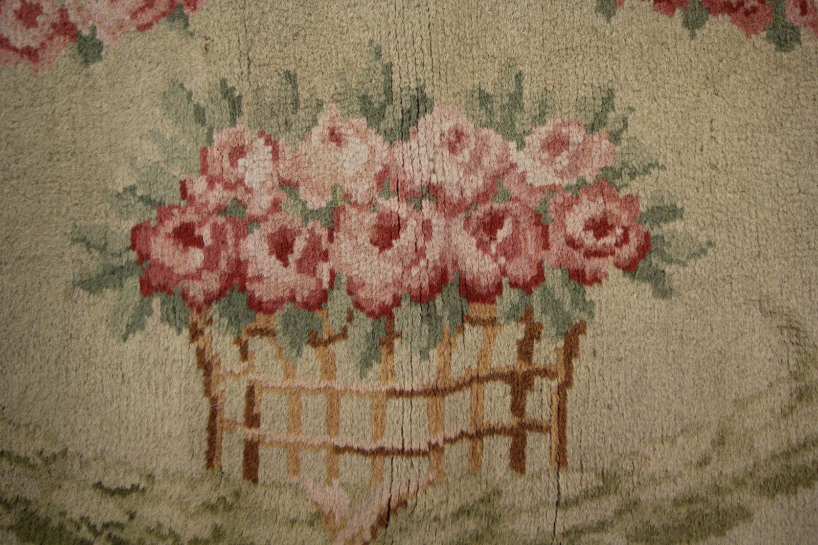 Antique Savonnerie French Carpet Handwoven Wool Area Rug  274x366cm photo for sale