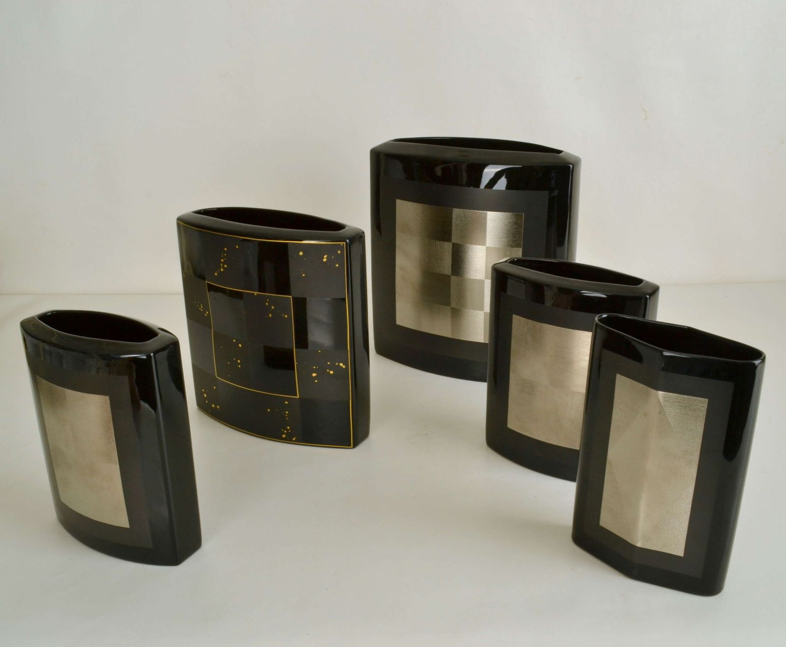 Set Of Five Porcelain Black Studio Line Vases Rosenthal By Dresler And photo Home Decor