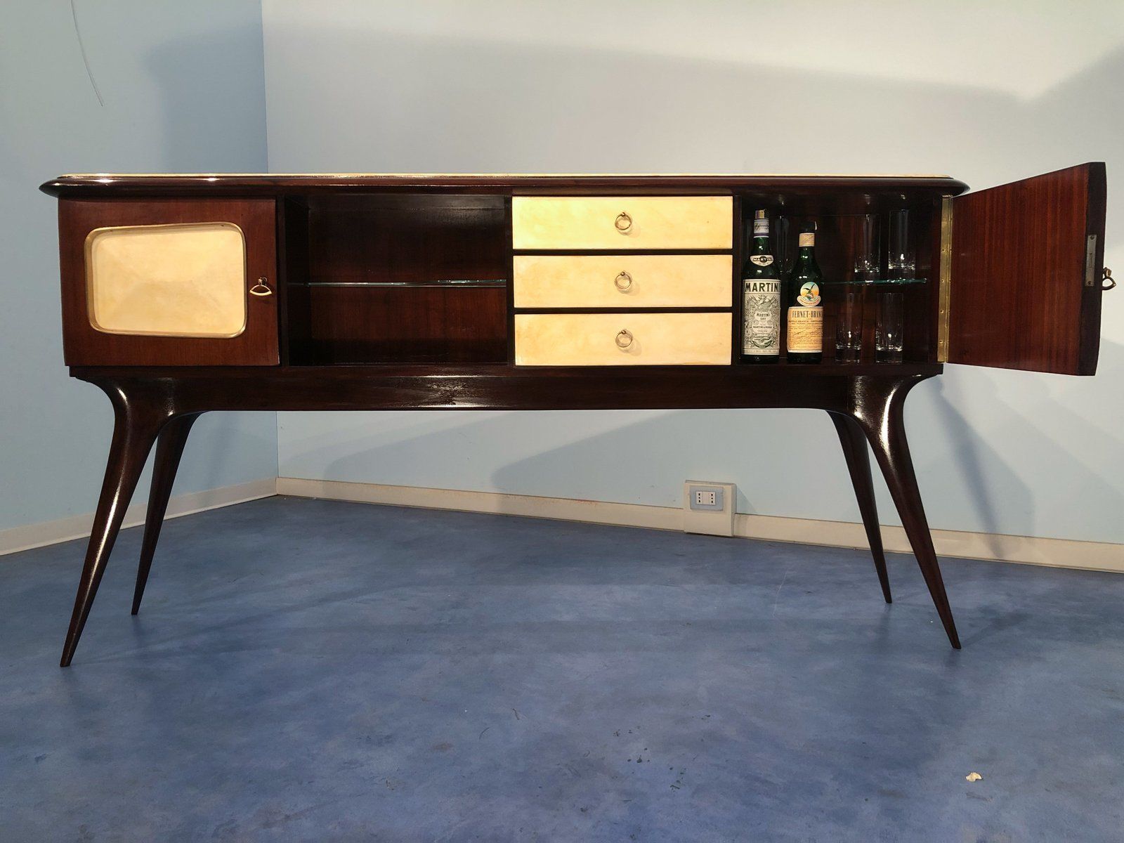 photo vintage Italian Parchment Center Sideboard By Guglielmo Ulrich, 1950s