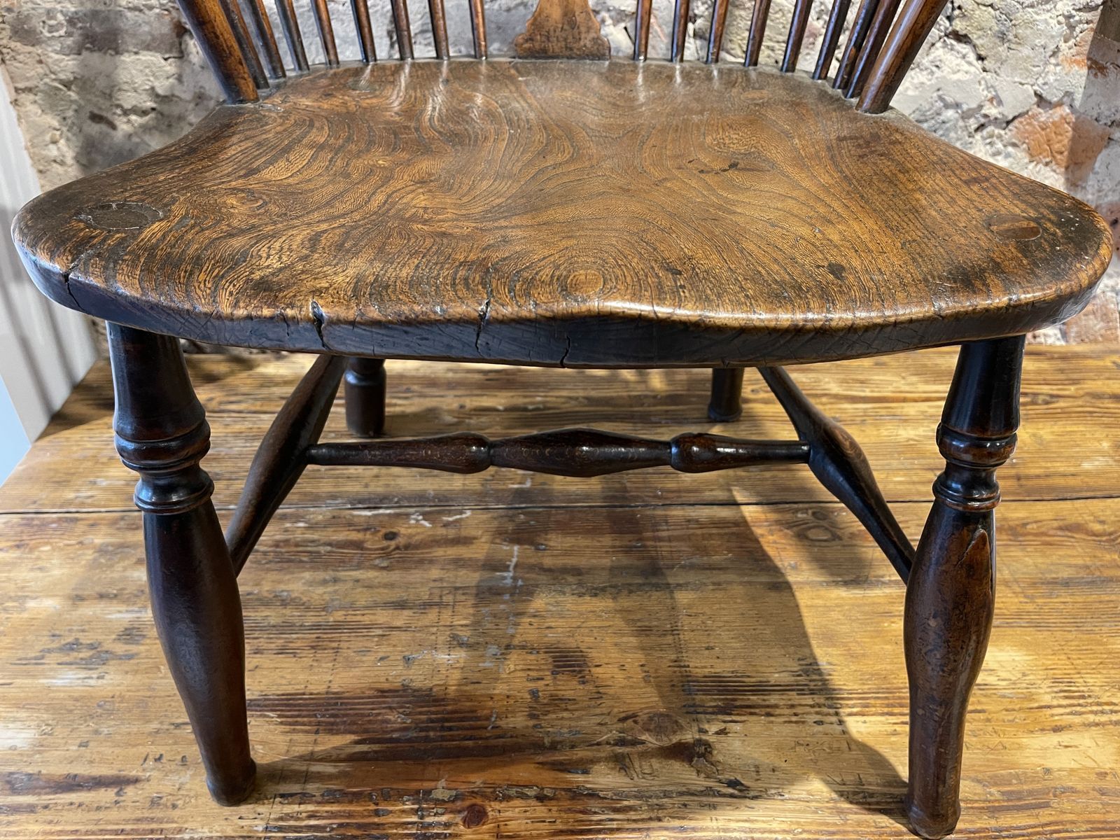 Early Antique Georgian Elm Windsor Elbow Chair photo vinterior