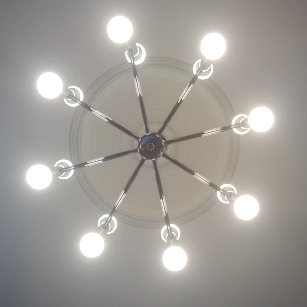 Mid 20th Century Chandelier By Sciolari photo for sale