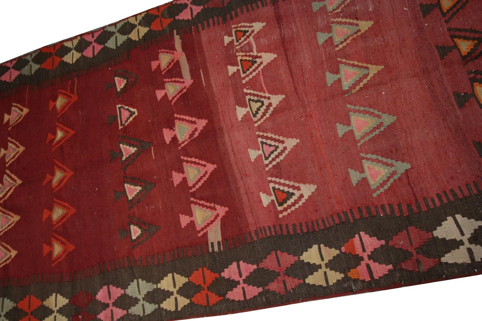 Handmade Carpet Kilim Rug, Traditional Tribal Red Wool Area Rug photo furniture
