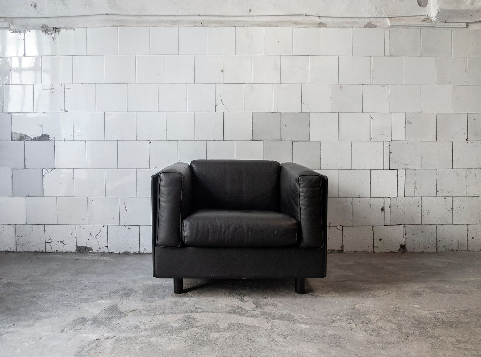 Italiaanse Leren Fauteuils Van Zanotta, Ca. Jaren 1980, Set Van 2 photo furniture