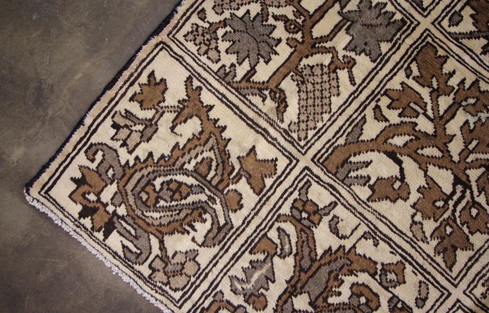 Decorative Vintage Rug, Oak Brown Carpet, Tree Of Life All Over Rugs photo for sale