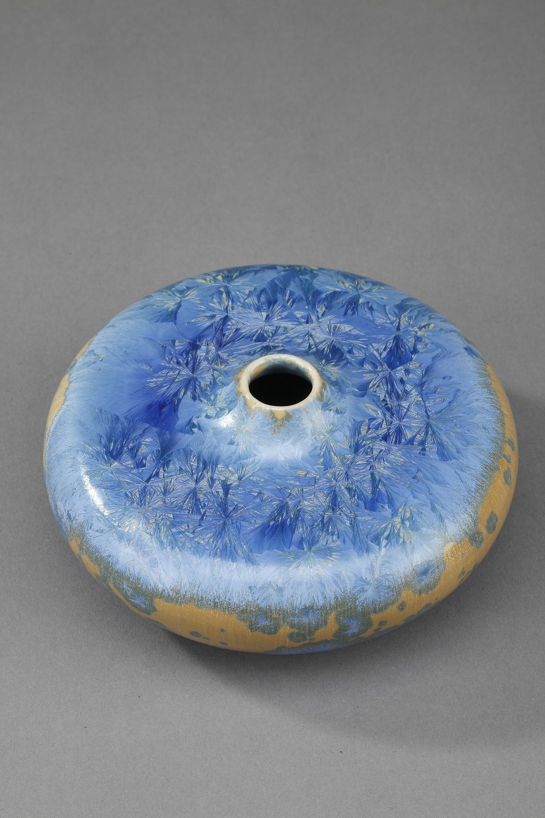 Petit vase en céramique de Vallauris, par Serafino Ferraro photo 496.0