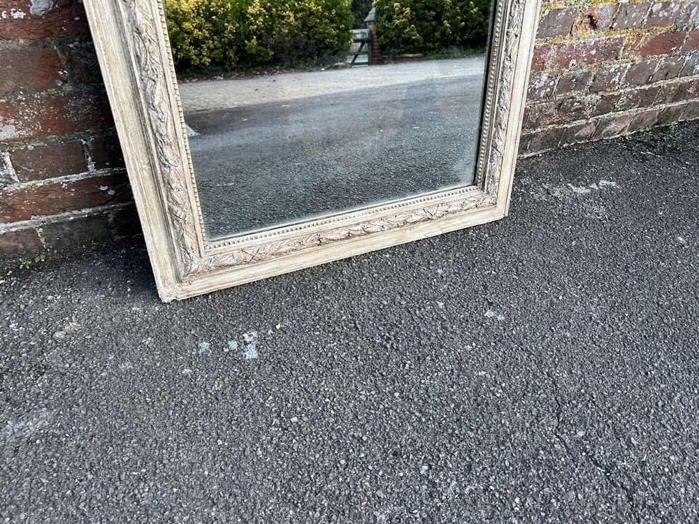 A Superb Antique French 19th Century Carved Wood & Gesso Painted Mirror. photo 695.0