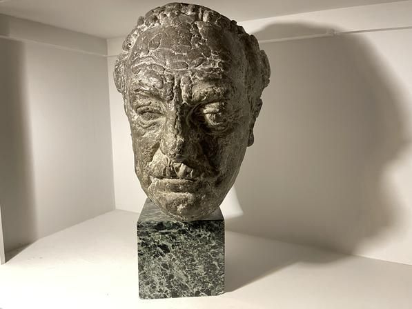 A Rare And Exceptional Antique Bust Of DR Dyson By The Highly Sought After Sculptor Josef Belsky Royal British Society Of Sculptors photo Art