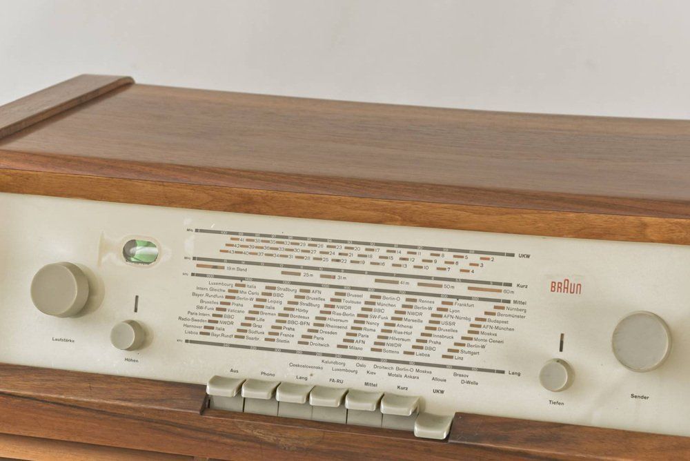 German Ts G Table Radio By Hans Gugelot And Helmut Müller Kühn For Braun Ag, 1955 photo vinterior
