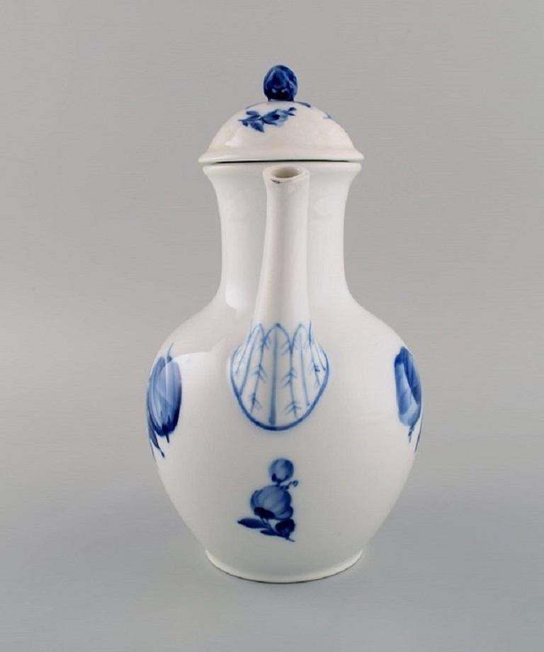 Antique Royal Copenhagen Blue Flower Braided Coffee Pot photo 184.0