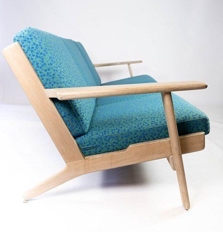 3 Seater Sofa, Model Ge290, In Oak And Blue Hallingdal Wool Designed By Hans J. Wegner In 1953 And Made By Getama In The 1960s. photo vinterior