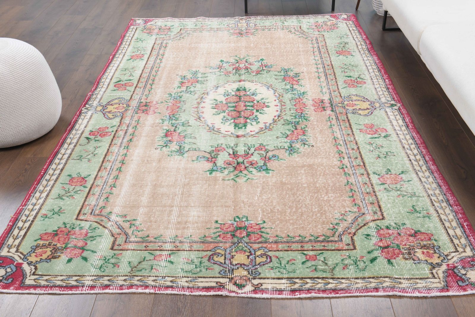 Turkish Vintage Medallion Area Rug, Oushak Rug, Handmade Wool Carpet, Farmhouse Decor, One Of A Kind, Made In Anatolia, Turkey Carpet photo for sale