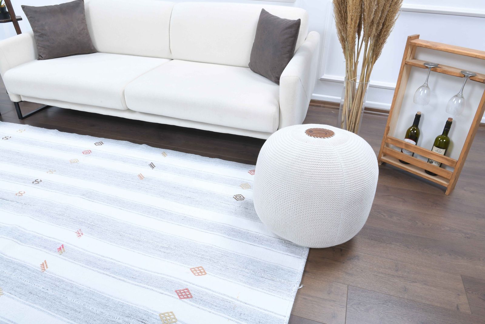 Turkish Kilim Area Rug, Oushak Handmade Wool White Carpet, Flatweave Rugs, Farmhouse Decor, One Of A Kind, Bohemian, photo furniture
