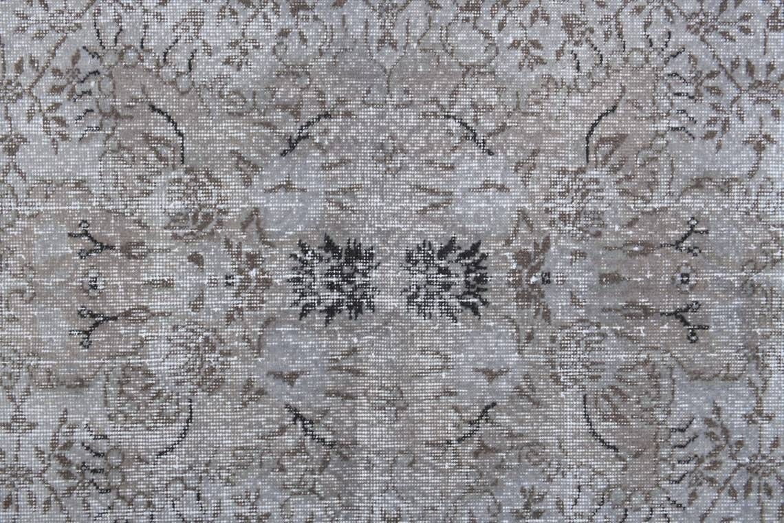 6x9 Turkish Vintage Area Rug, Oushak Handmade Wool Carpet, Distressed Rug, Farmhouse Decor, One Of A Kind, Made In Anatolia photo vinterior