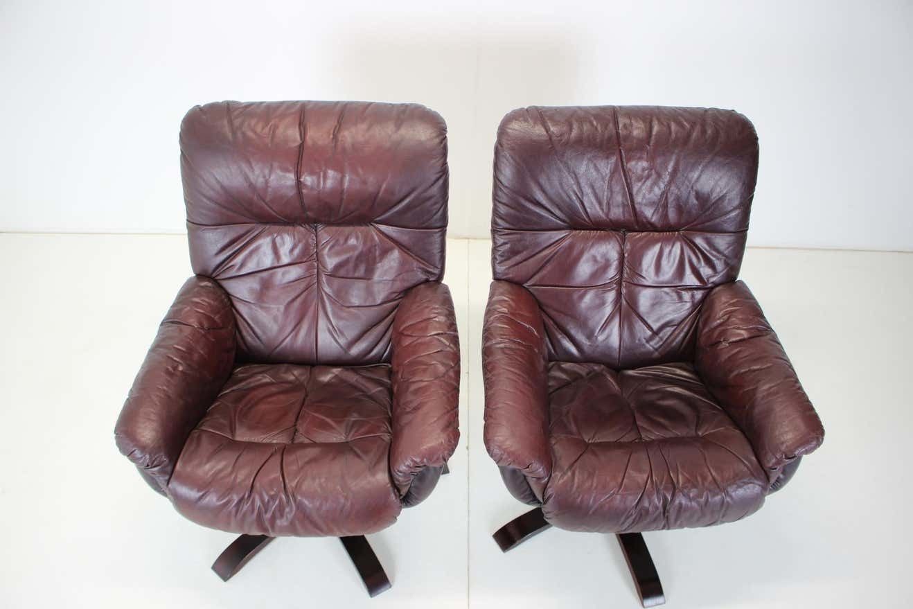 Scandinavian Leather Armchairs / Lounge Chairs, With Footres 1970s, Finland photo for sale