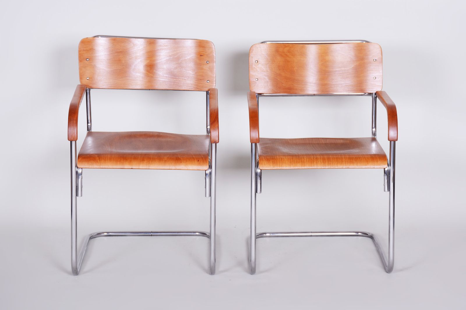 Pair Of Mucke Melder Bauhaus Armchairs Made In 1930s Czechia. Restored. photo 2100.0