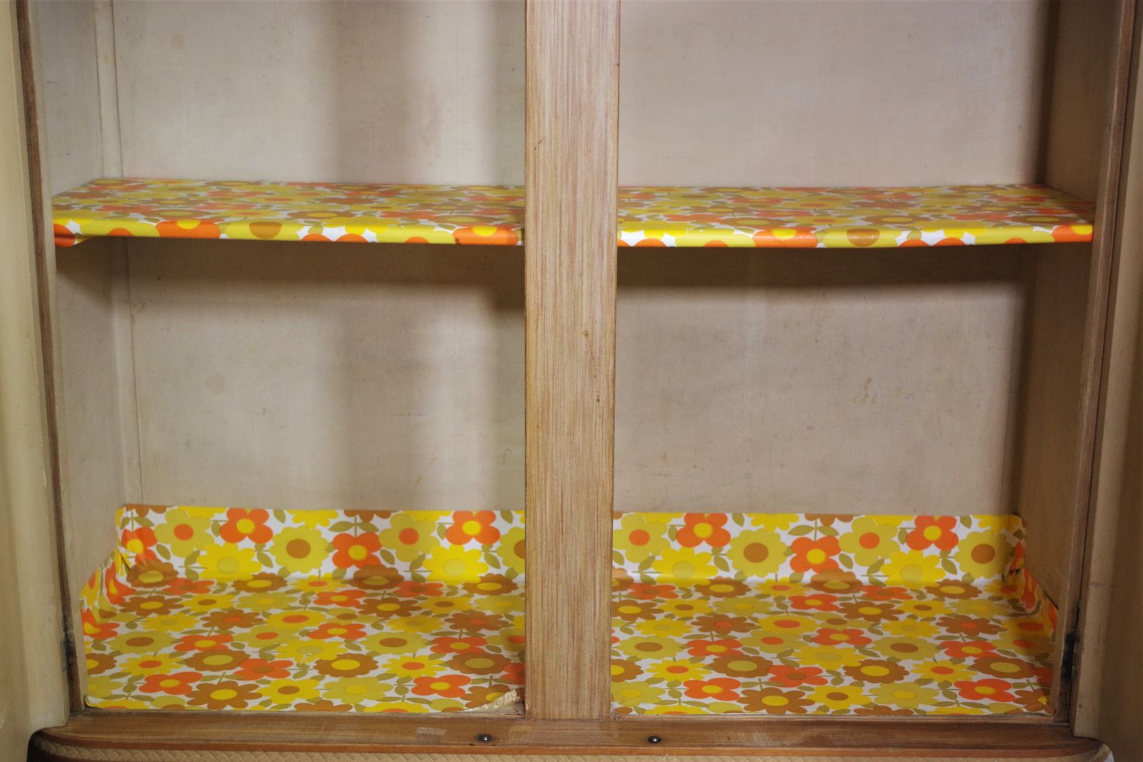 Italian Sideboard Of The 50s In Drummed Beech Wood photo Furniture