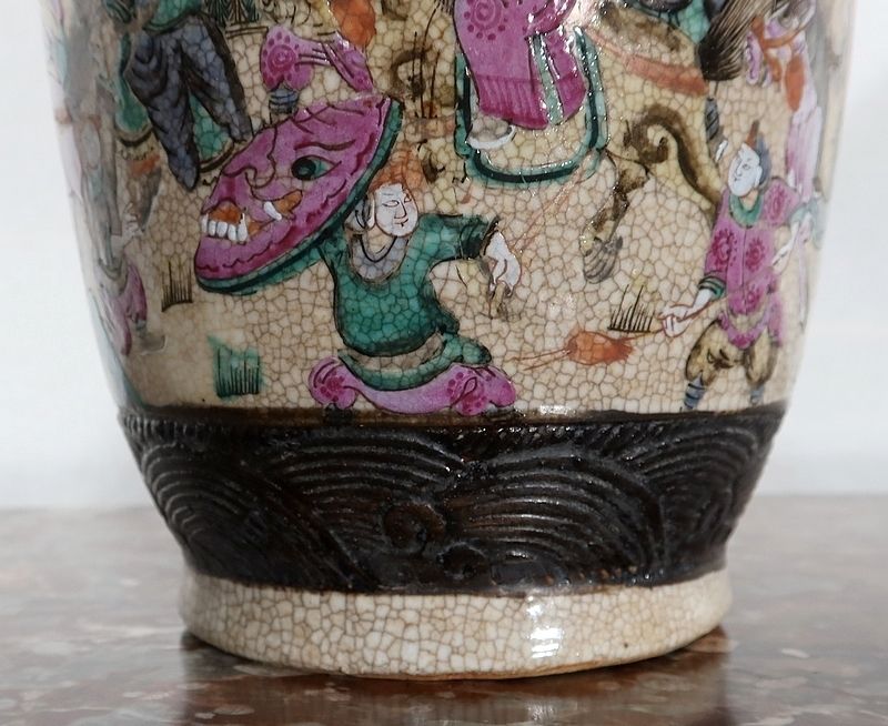 Home Decor Pair Of Nankin Porcelain Vases, China, Late 19th Century photo