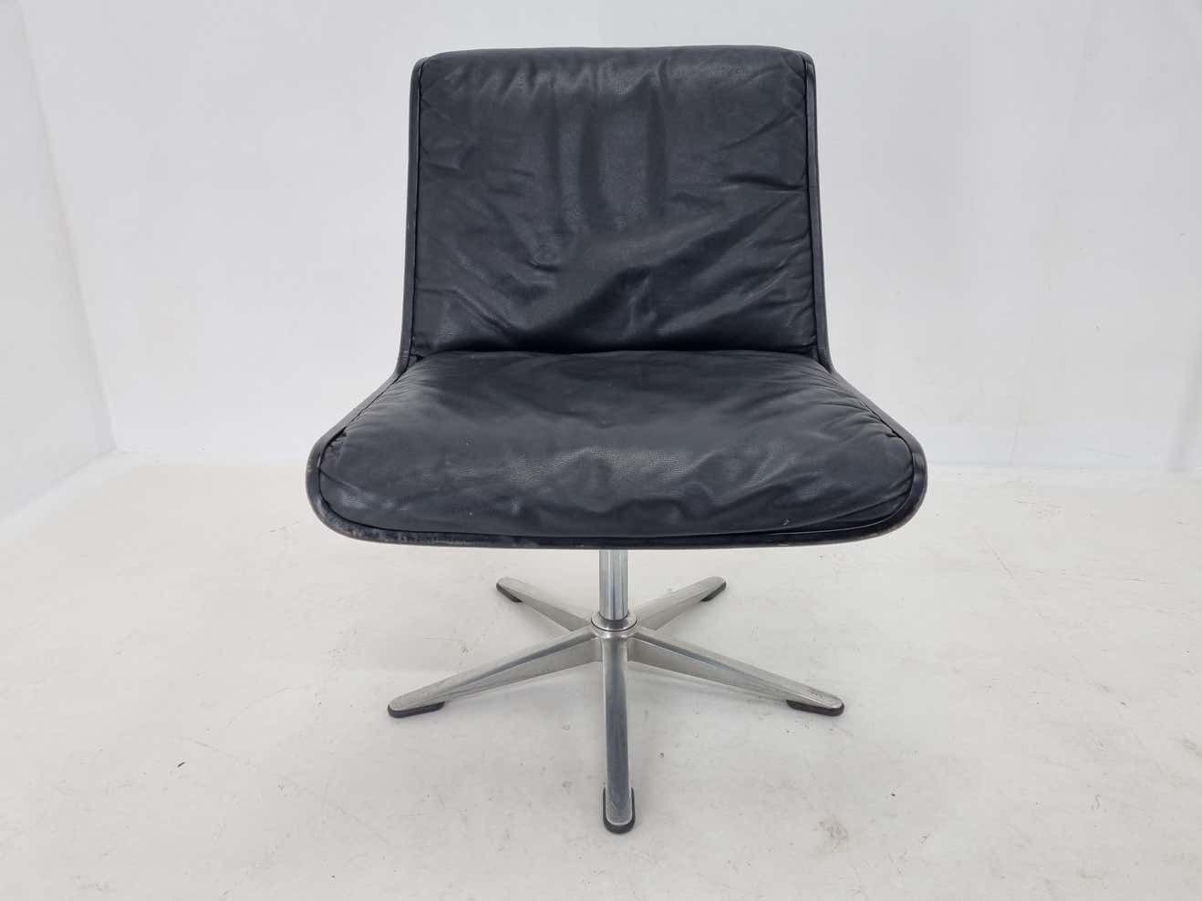 photo furniture Mid Century Leather Desk Chair Delta Wilkhahn, 1970s